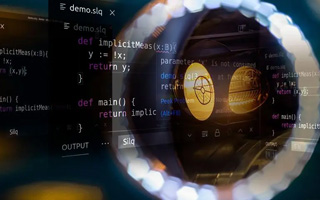 浙江 api php源码,下载的php源码怎么运行呢？